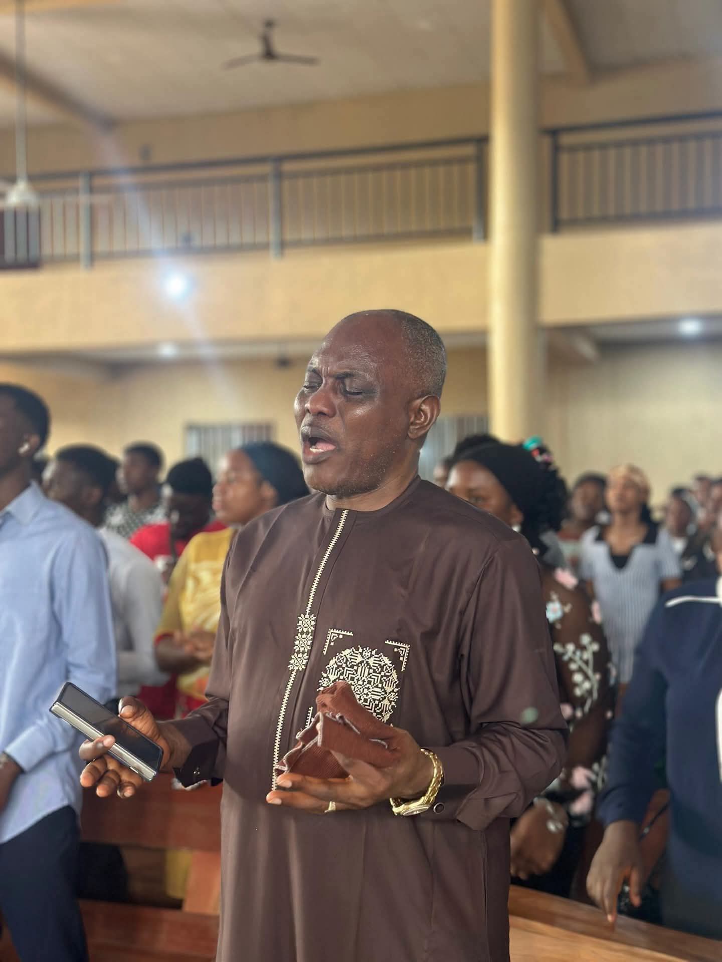 "IF I DIE, HOLD APC RESPONSIBLE": PEACE MASS TRANSIT BOSS SAMUEL MADUKA ONYISHI BREAKS DOWN IN TEARS OVER CRUSHING TAXATION AT JOSTAC INAUGURATION