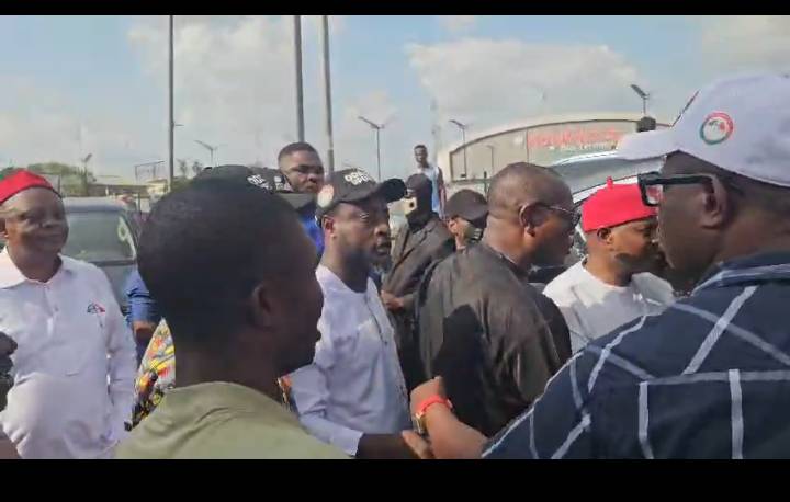 NWAKAIBIE, ODAA OPUO AND DR. NESTOR EZEME DRAW PUBLIC ATTENTION DURING ENUGU CITY MOVEMENT